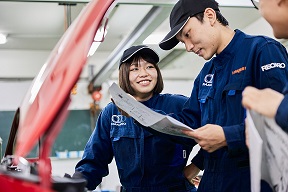 専門学校 東京工科自動車大学校［中野校］ の特長 3